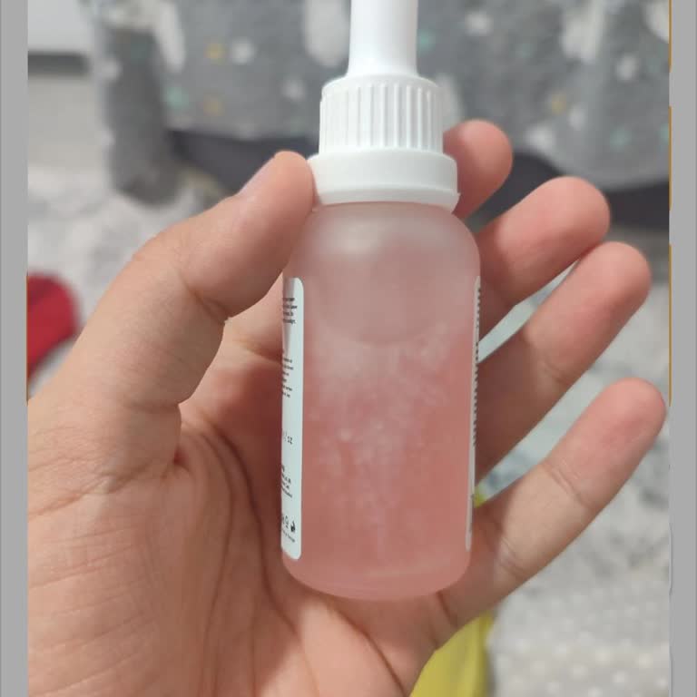 Ornate Bosnian Vitamin C Serum kam verdorben Rückgabe wegen Ölpartikeln abgelehnt