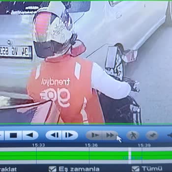 Trendyol GO Kuryesi Ve Araç Sürücüsünün Gürültülü Tartışması Mahalle Sakinlerini Rahatsız Etti