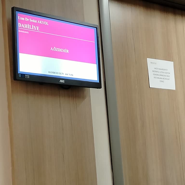 Randevu Saatine Uyulmaması Ve Uzun Bekleme Süreleri Nedeniyle Mağduriyet