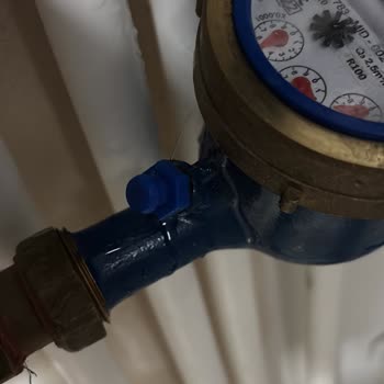 Büyükçekmece İSKİ Su Kaçağına Çözüm Bulmuyor