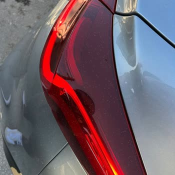 Bakım Sonrası Aracımda Oluşan Boya Lekeleri Ve İlgisiz Servis Yaklaşımı Mağduriyet Yarattı