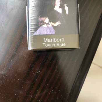 Marlboro Touch Blue Sigara Paketinde Üretim Hatası Ve Yabancı Madde Sorunu
