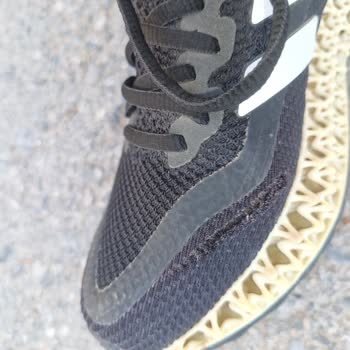 Adidas 4D Ayakkabıda Yırtılma Ve Kullanıcı Hatası Gerekçesiyle Reddedilen Değişim Talebi