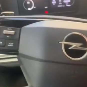 Opel Combo Cargo Airbag Kısmındaki Soyulmalar Garantiye Girmiyor!