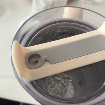 Tantitoni Termosun Pipet Kısmı Yırtıldı Ve Akıtma Sorunu Yaşadım