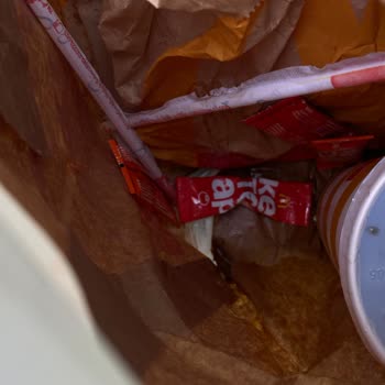 Paket Servisinde Eksik Kapatılan İçecekler Ve Yetersiz Müşteri Hizmeti