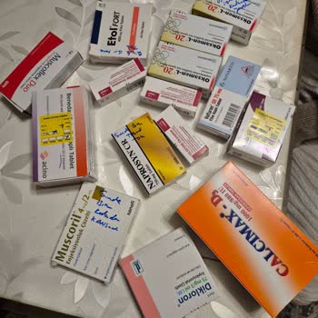 Alo 184 Sağlık Bakanlığı Ağrılarım Arttı, Belgelerim Verilmedi: Hasta Haklarıma Saygı Gösterilmedi