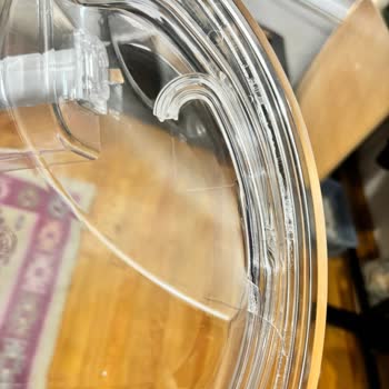 Kurutma Makinesi Su Haznesi Çatladı Servisler Çözüm Sunmuyor