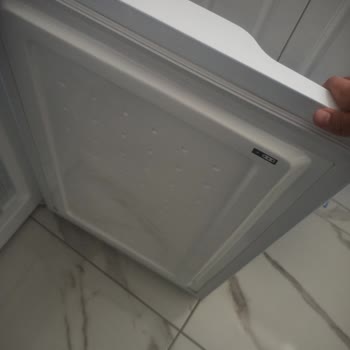 Aldığım Derin Dondurucu Soğutmuyor Servis De Yardımcı Olmadı