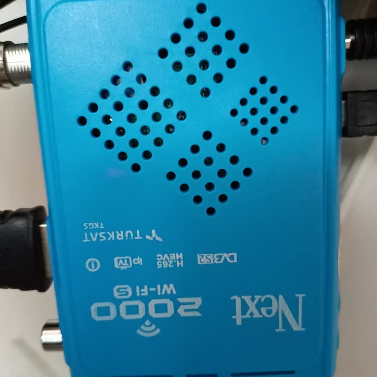 Next&Nextstar 2000 Wi-Fi S Uydu Alıcısında Sürekli Kapanma Ve Kısa Devre Sorunu