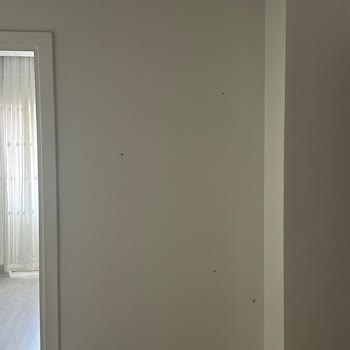 Çöp Konteyneri Nedeniyle Hijyen Ve Koku Sorunu Yaşıyoruz