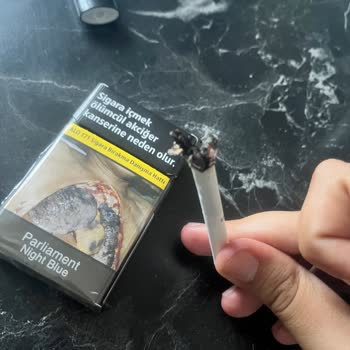 Parliament Night Blue: Talaş Gibi Sigara, Sabrım Taştı!