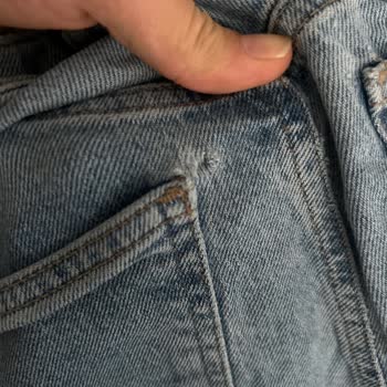 Aldığım Kotlar Kısa Sürede Yırtılıyor Kalite Beklentimi Karşılamıyor