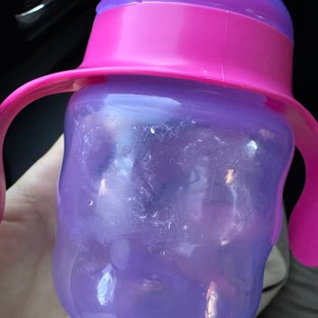 Philips Avent Ürünlerinde Alarm Yapışkanı Sorunu Ve Sağlık Endişesi