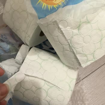 Familia 16'lı Parfümlü Yaz Serisi Ürününde Yırtık Ve Hatalı Ürün Teslimatı