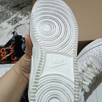 Teşhir Ürünü Yeni Diye Vermek Ve İlgisiz Tavır Mağaza Güvenini Sarstı