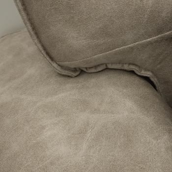 Aldığım Koltuklar Hatalı, Sorunlar Çözülmedi Ve Müşteri Hizmeti Yetersiz