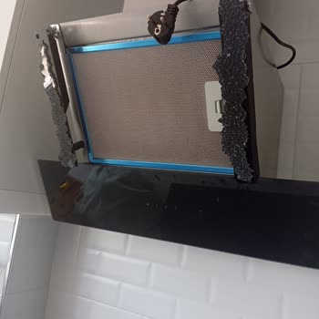 Kumtel Ankastre Setin Camı Patladı, Garanti Kapsamı Dışında Bırakıldı