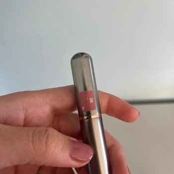 Kiko Milano Unlimited Stylo Lipstick Color Fades in Less Than an Hour