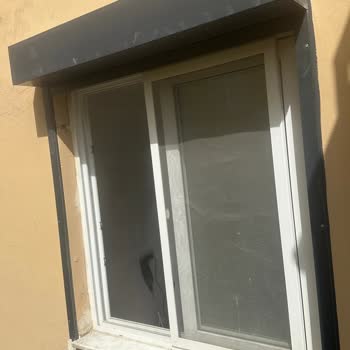 Beklentilerin Altında Kalan Balkon Kapısı Ve Panjur İşçiliği