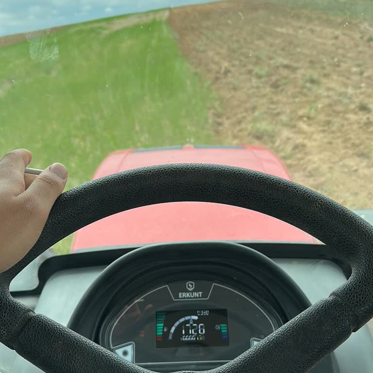 Vites Sorunu Yüzünden Traktör Kullanmak İşkenceye Döndü