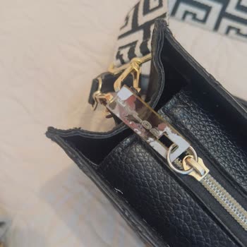 Aldığım Çantalar Kısa Sürede Deforme Oldu, Değişim Bekliyorum