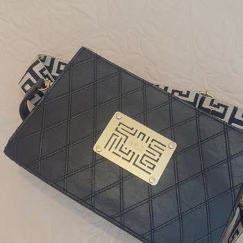 Aldığım Çantalar Kısa Sürede Deforme Oldu, Değişim Bekliyorum