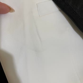 Yumoş Giysi Spreyi Beyaz Ceketimi Mahvetti!