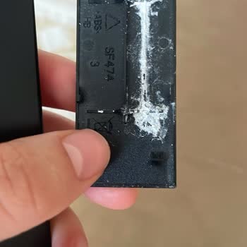 Kullanılmayan Kumanda Pilinin Gece Patlaması Şaşkınlık Yarattı