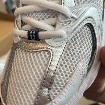 Siparişim Hasarlı Ve Lekeli Geldi İade Sürecinde İletişim Kuramıyorum