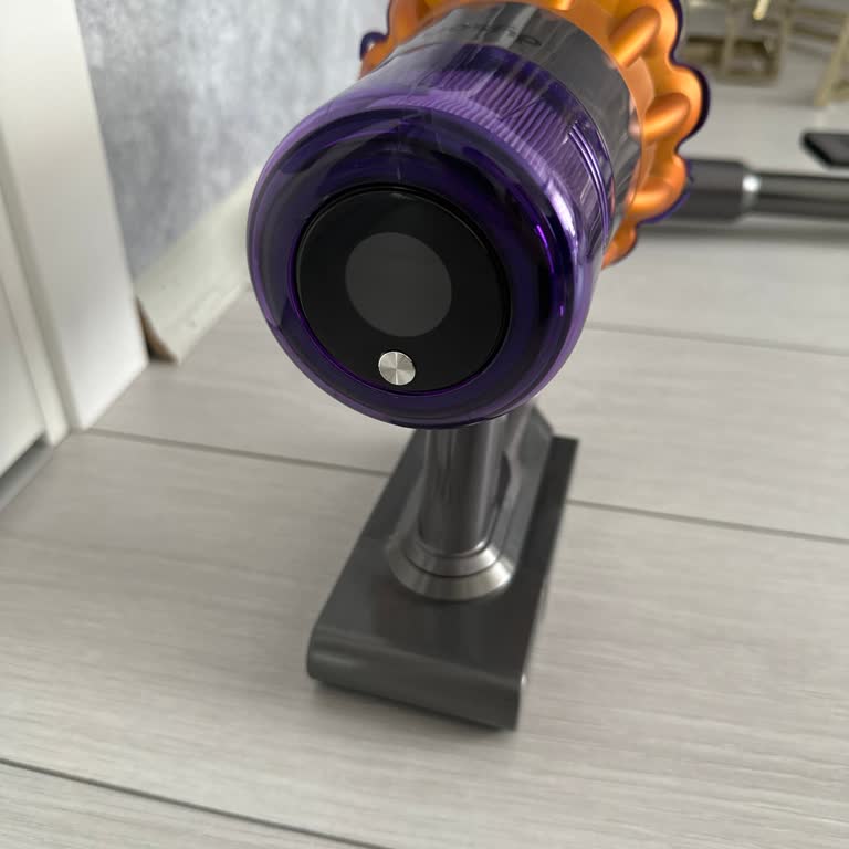 Dyson V15 Süpürgem Garanti Bitince Yüksek Tamir Ücretiyle Karşılaştım