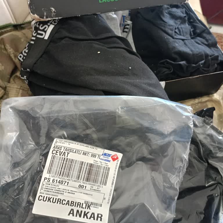 Sipariş Edilen Boxer Yerine Kalitesiz Ürün Gönderildi