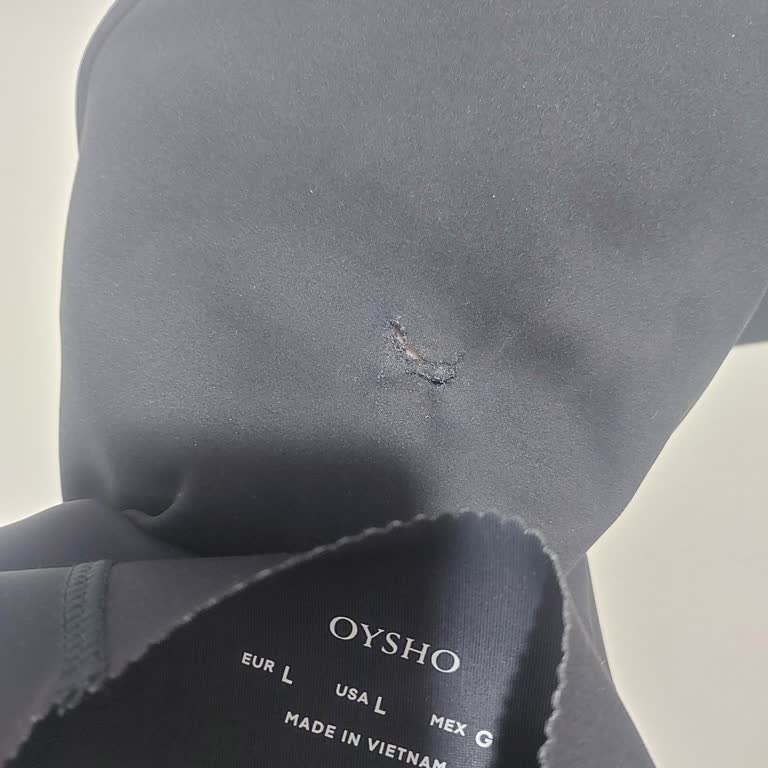 Yüksek Fiyatlı Tayt 3 Kullanımda Yırtıldı, İade Reddedildi