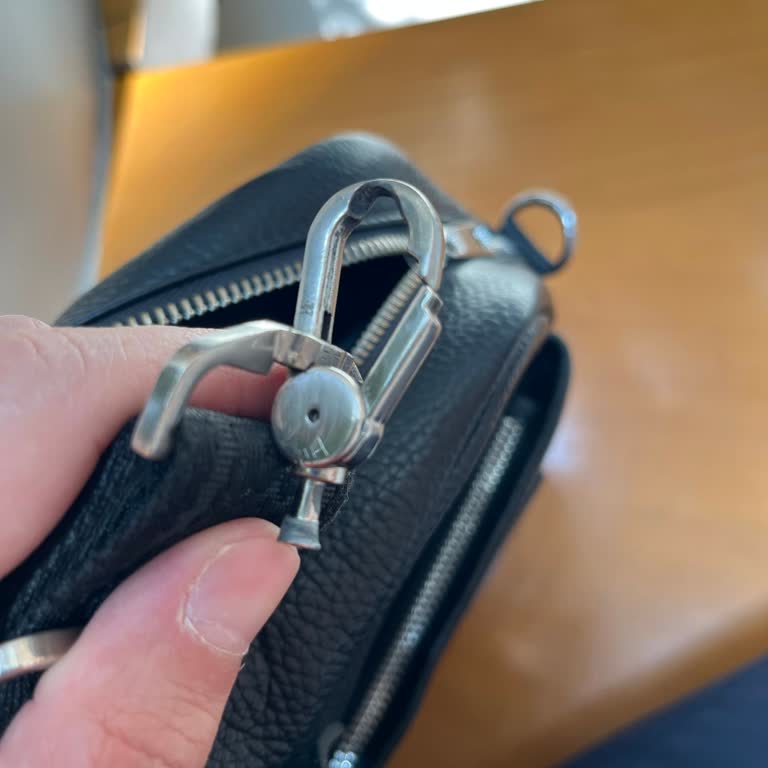 Tergan Çanta Kalitesizliği Ve Yetersiz Mağaza Desteği