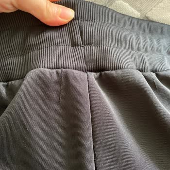 Hummel Eşofman Takımında İlk Yıkamada Kalite Hayal Kırıklığı