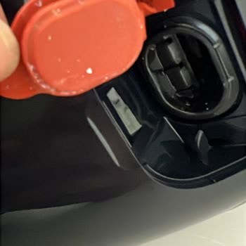 Media Markt’tan Satın Aldığım Ütü Kullanılmış Çıktı, Müşteri Hizmetlerinden Yanıt Alamıyorum