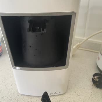 Kahve Makinesi Cezve Sapı Vidası Sürekli Çıkıyor