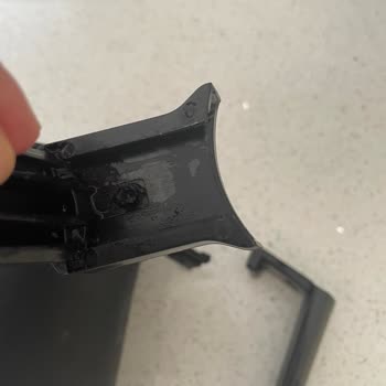 Kahve Makinesi Cezve Sapı Vidası Sürekli Çıkıyor