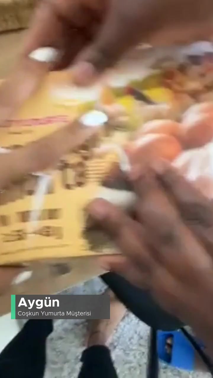 Coşkun Yumurta Küflenmiş! videonun kapak resmi