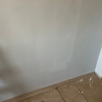 Aldığım Boya Duvara Tutunmuyor, Tamamen Çıkıyor!