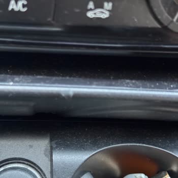 BMW 5.20i Dikiz Aynası Parçası Yaz Gelmeden Eriyor!