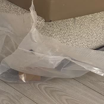 Düğün Paketi Teslimatında Yırtık Koltuk Ve Gecikme Mağduriyeti