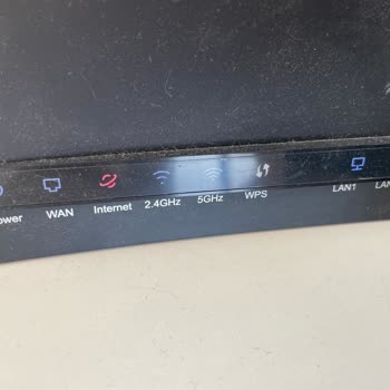 Bir Haftadır İnternet Ve Tivibu Hizmeti Alınamıyor