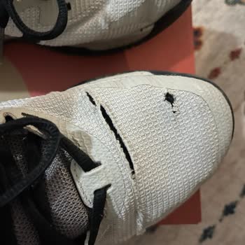 Nike Ayakkabıda Erken File Sökülmesi Ve Garanti Reddi