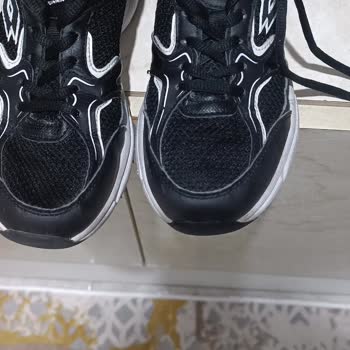 Aldığım Spor Ayakkabının Tabanı Kısa Sürede Açıldı Çözüm Bulamıyorum