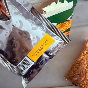 Açık Makarna Paketi Ve İlgisiz Müşteri Hizmetleri Mağduriyeti