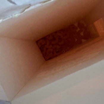 Açık Makarna Paketi Ve İlgisiz Müşteri Hizmetleri Mağduriyeti