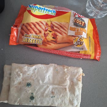 Küflü Cheddar Peynirli Tost Satışı Hayal Kırıklığı Yarattı