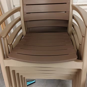 Sorunlu Masa Sandalye Takımı Sonrası Yetkililerden Dönüş Alamıyorum