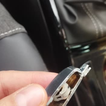 Citroen Bir Yıllık Aracımda El Freni Kırıldı, Garanti Kapsamı Dışında Bırakıldı